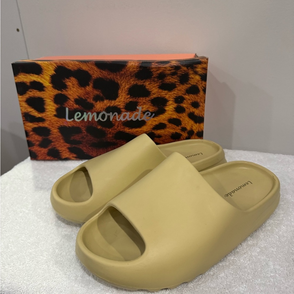 Lemonade Women's Sandals - Lemon Yellow